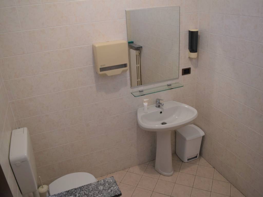 Appartamento a Moncalvo in Piazza Giuseppe Romita, 11 - Foto 5