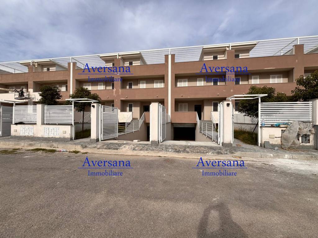 Villetta a schiera a Parete in Via Camillo Benso di Cavour - Foto 2