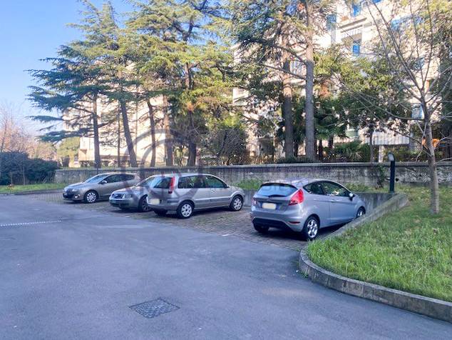 Box / garage a Trieste in Via Riccardo Zandonai, 6 - Foto 2