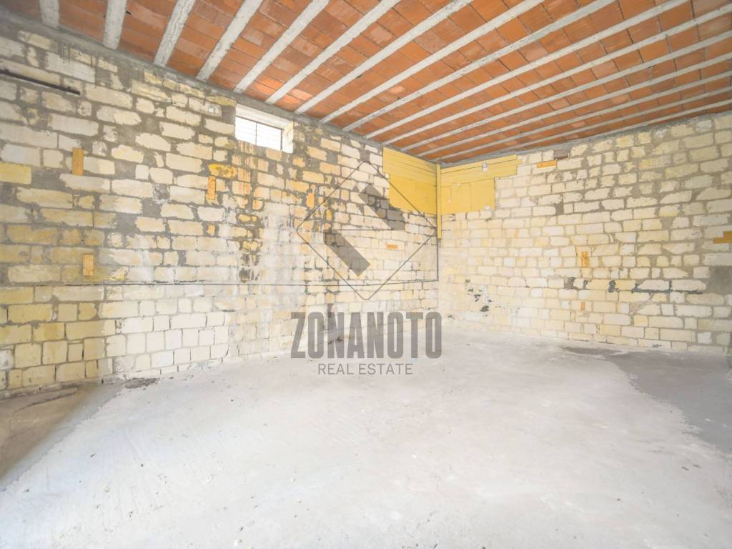 Loft / open space a Noto in Largo Nazario Sauro, 3 - Foto 4