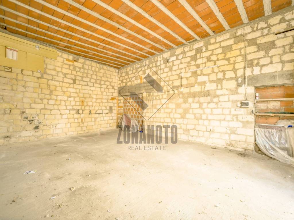 Loft / open space a Noto in Largo Nazario Sauro, 3 - Foto 5