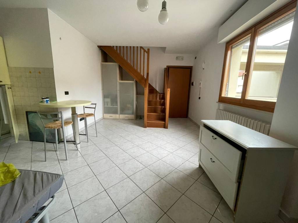 Appartamento a Falconara marittima in Via dello Stadio - Foto 2