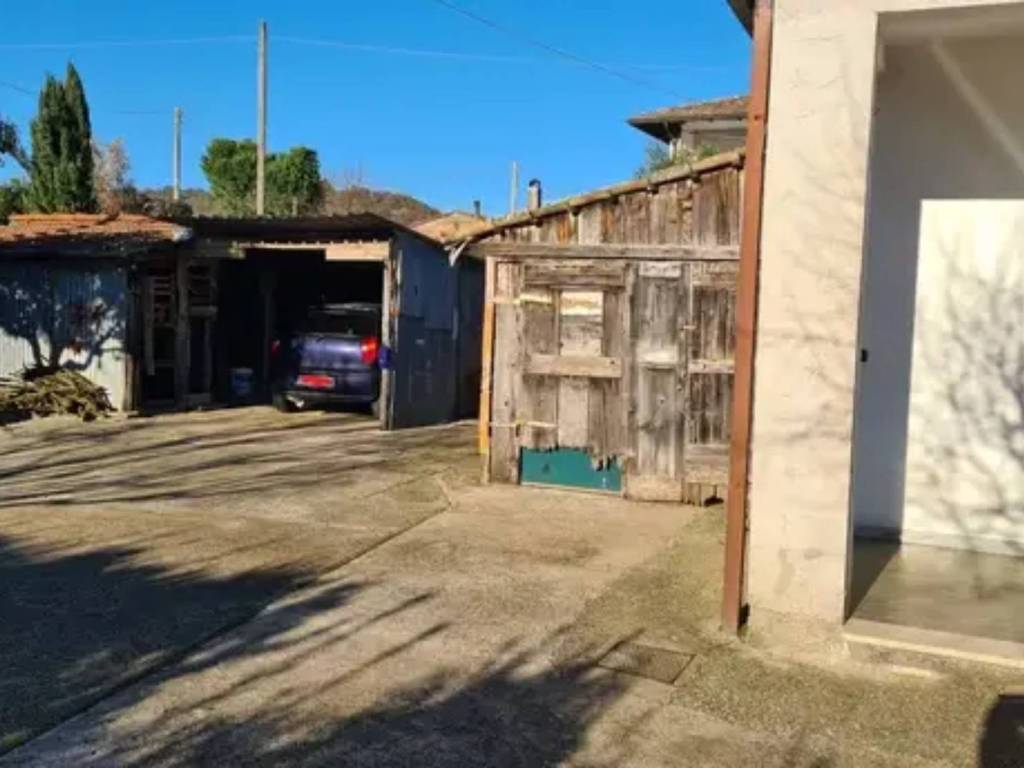 Casa indipendente a Arce in Via Campanile - Foto 2