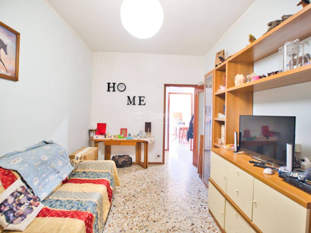 Appartamento a Novara in Via Benedetto Alfieri - Foto 3