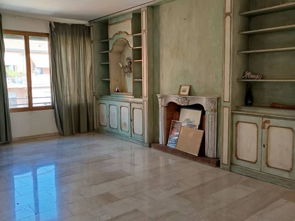 Appartamento a Prato in Via Monte Grappa, 18 - Foto 3