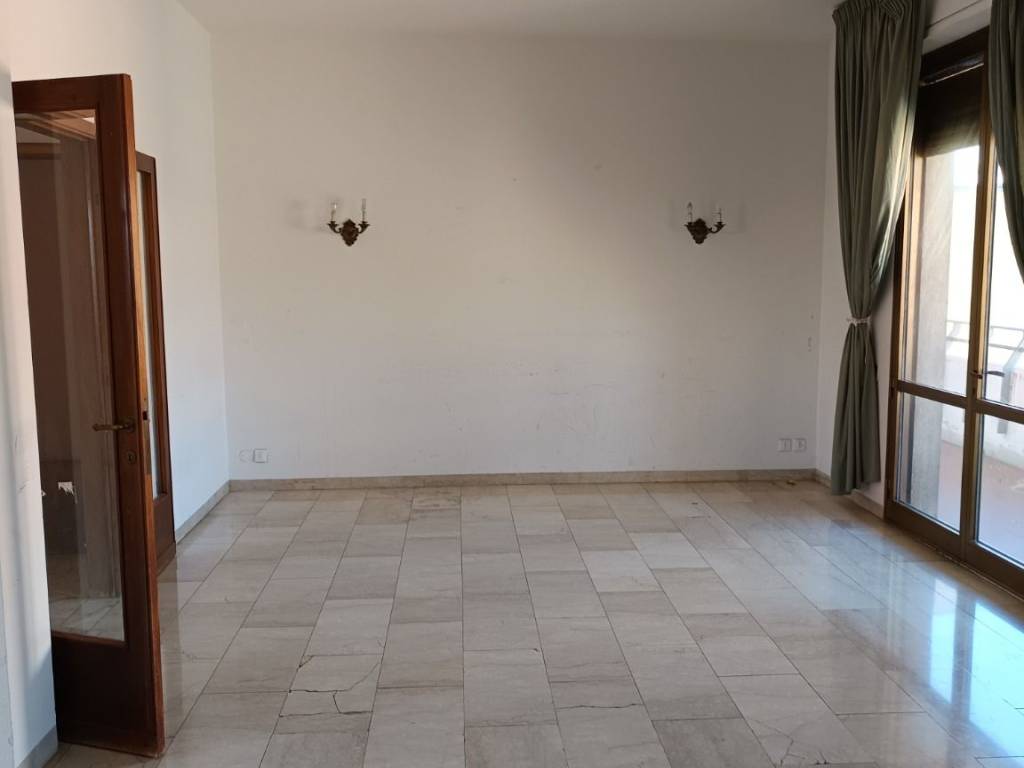 Appartamento a Prato in Via Monte Grappa, 18 - Foto 5