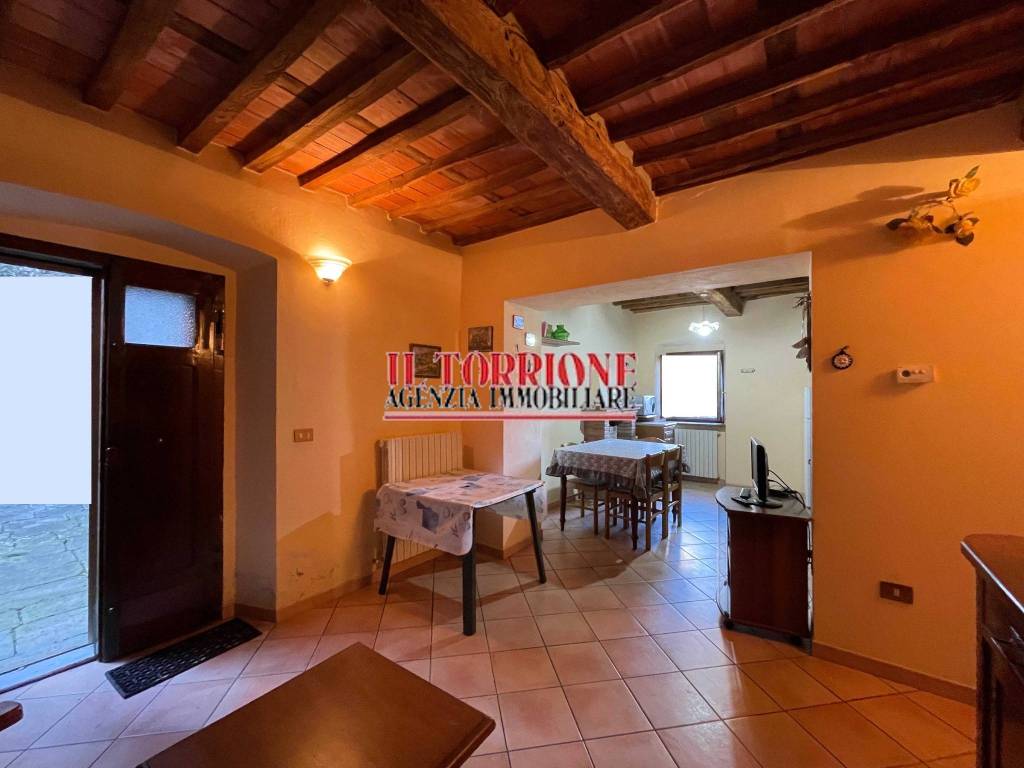 Appartamento a Pescia in Via Val di Torbola - Foto 2