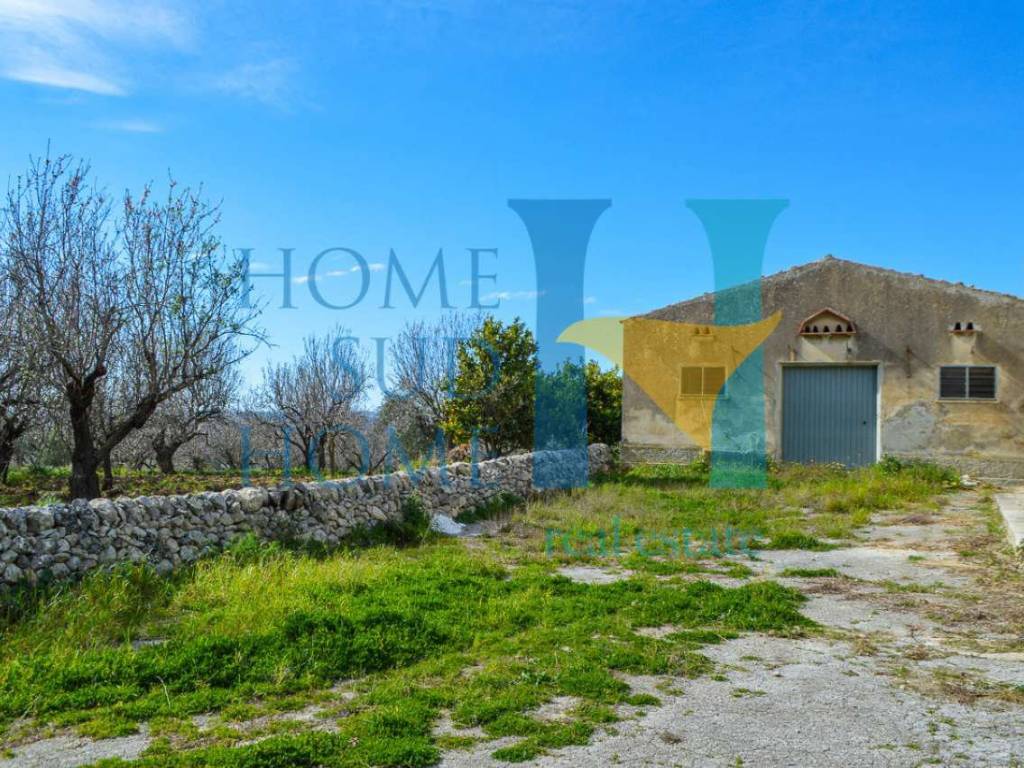 Rustico / casale a Noto in via Tommaso Fazello - Foto 3