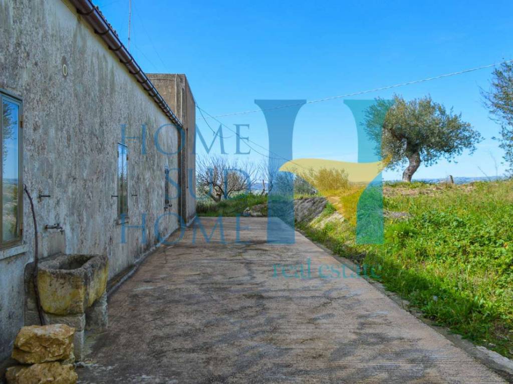 Rustico / casale a Noto in via Tommaso Fazello - Foto 5