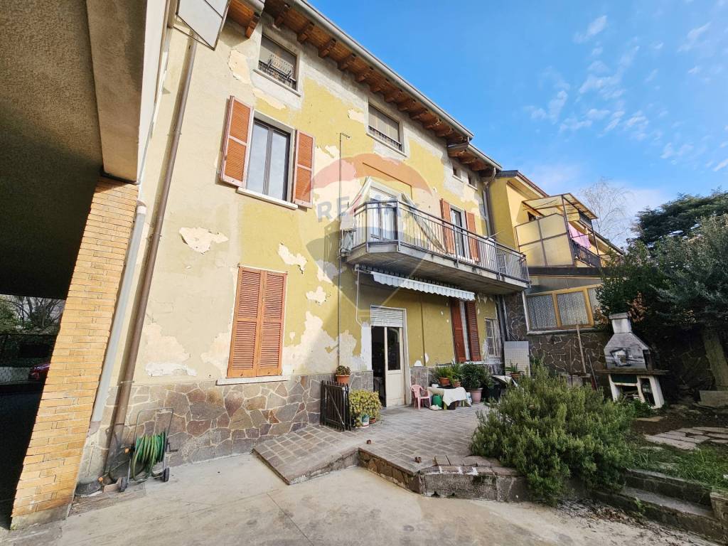 Casa indipendente a Venegono superiore in VIA RAFFAELLO SANZIO, 5 - Foto 5