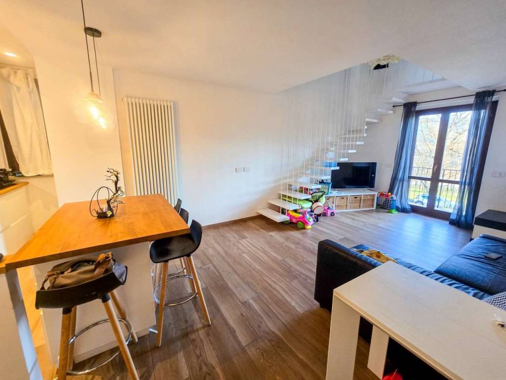 Appartamento a Belforte all'isauro in via Toscanini - Foto 2