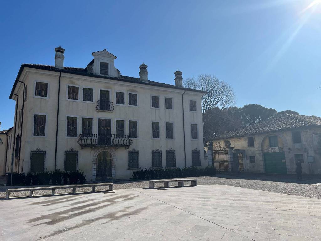 Palazzo / stabile a Turriaco in Piazza della Libertà, 1 - Foto 4