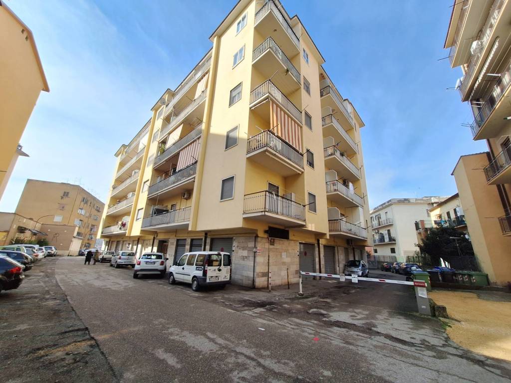 Appartamento a Benevento in Via Torre della Catena - Foto 2