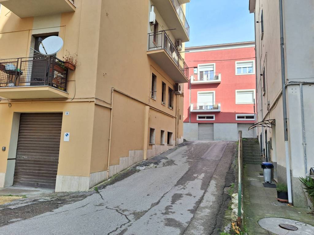 Appartamento a Benevento in Via Torre della Catena - Foto 4