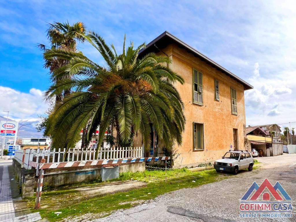 Casa indipendente a Sora in Viale San Domenico, 2 - Foto 4