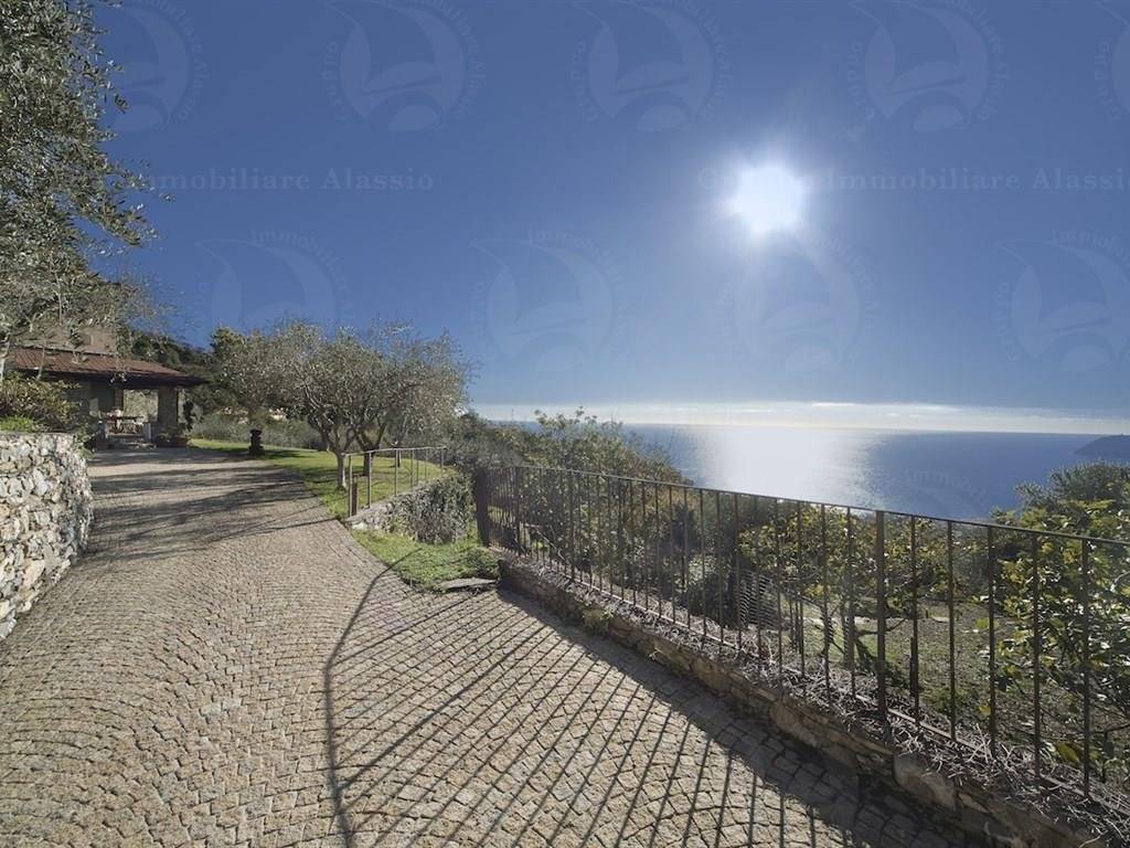 Villa a Alassio in Strada Panoramica Solva-Cavia, 47 - Foto 4