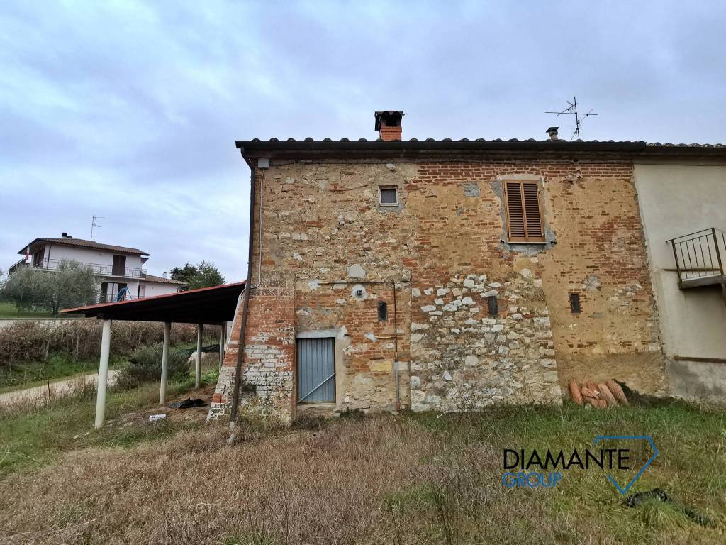 Casa indipendente a Castiglione del lago in Via Soccorso, 101 - Foto 3