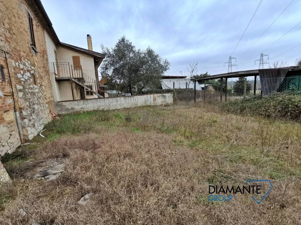 Casa indipendente a Castiglione del lago in Via Soccorso, 101 - Foto 5