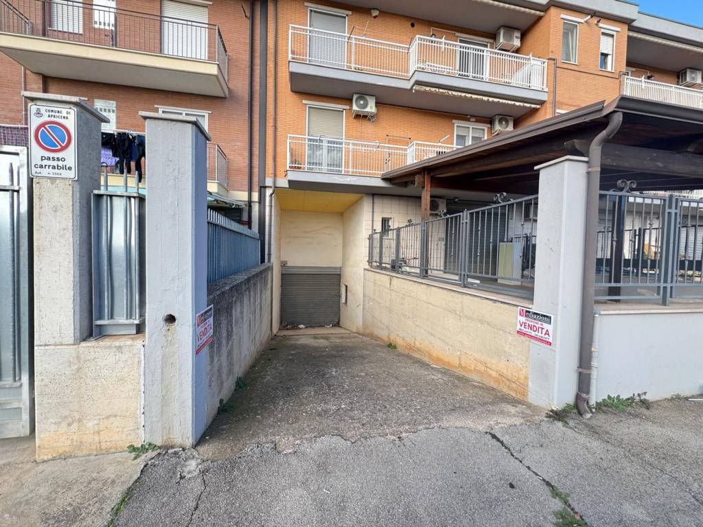 Immobile a Apricena in Via della Libertà - Foto 2