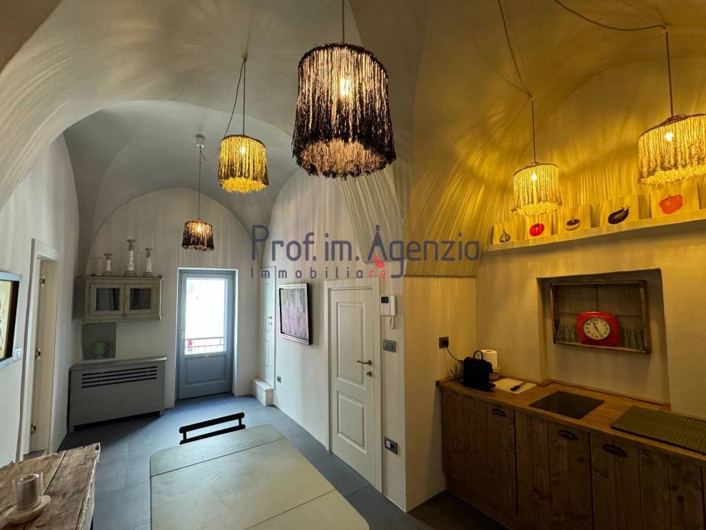 Palazzo / stabile a Ostuni in Via Luca Mindelli - Foto 3