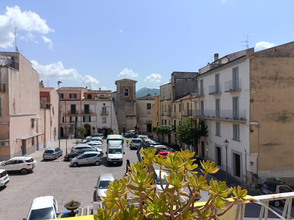 Casa indipendente a Isernia in Piazza 10 Settembre, 17 - Foto 3
