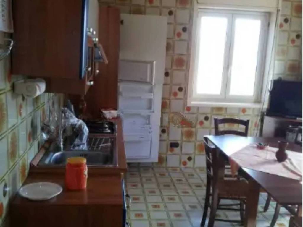 Appartamento a Melilli in Via Vittorio Emanuele - Foto 5