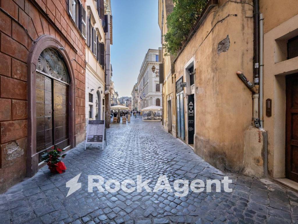 Appartamento a Roma in Via in Publicolis, 43 - Foto 1