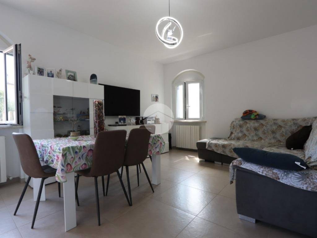 Appartamento a Tortoreto in Via Ugo la Malfa, 7 - Foto 2