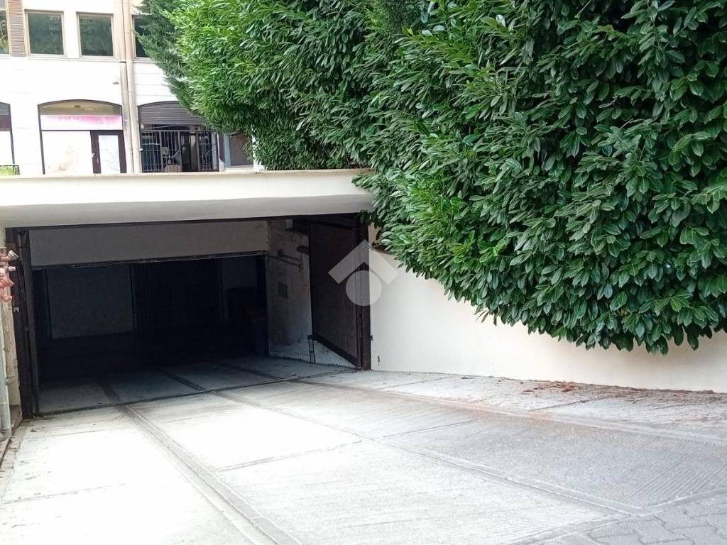 Box / garage a Avellino in Via Circumvallazione, 158 - Foto 3