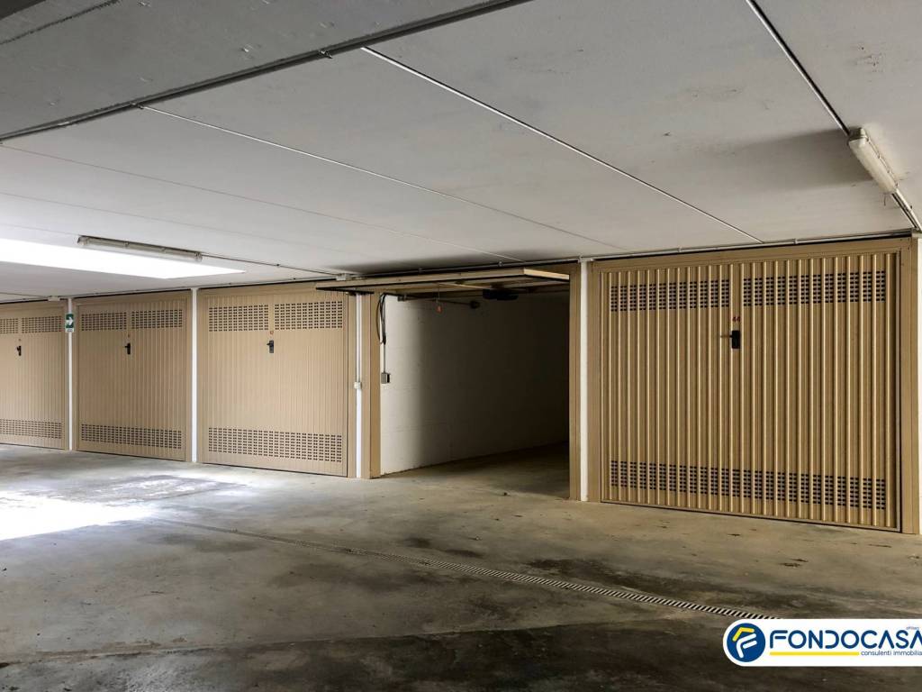 Box / garage a Loano in Via Aurelia - Foto 4