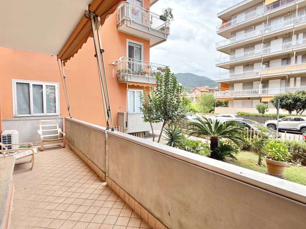 Appartamento a Andora in Via Cristoforo Colombo, 15 - Foto 5