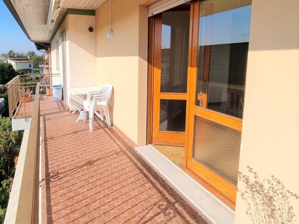 Appartamento a Udine in Via Vendoglio, 20 - Foto 2