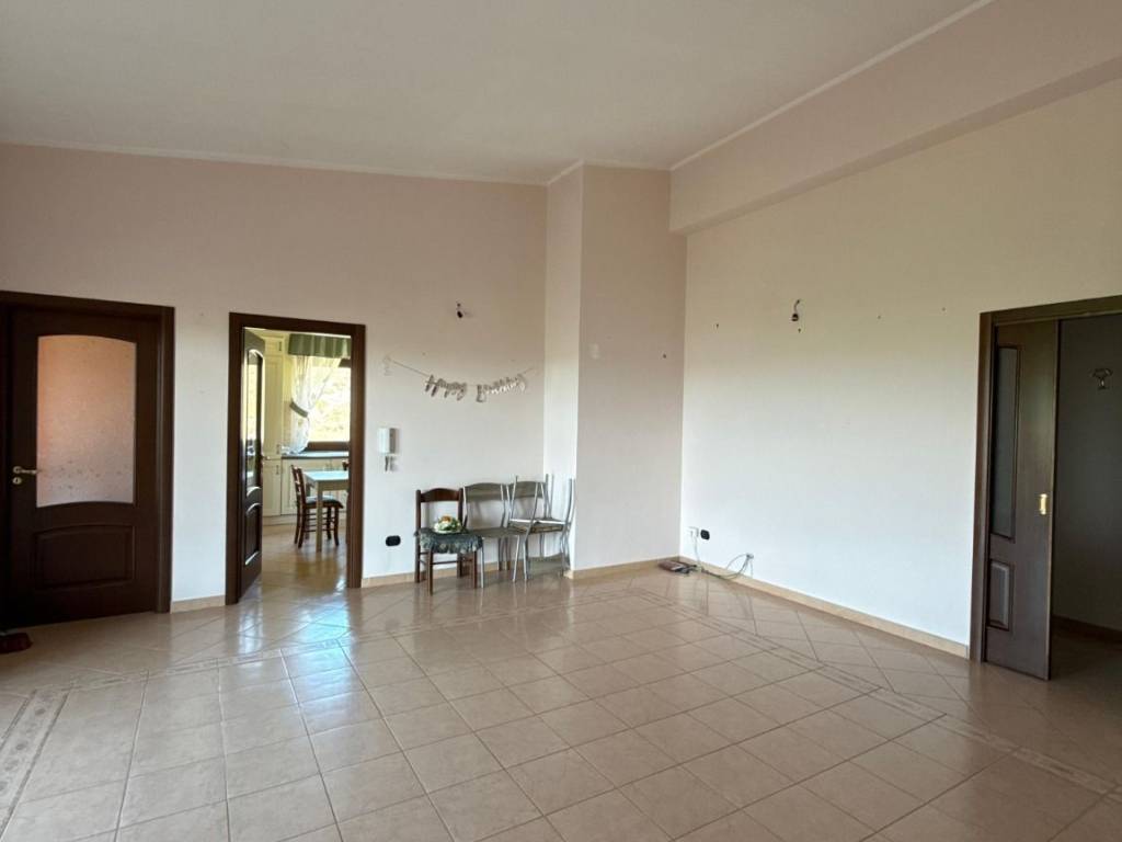 Appartamento a Crotone in Via Polonia - Foto 2
