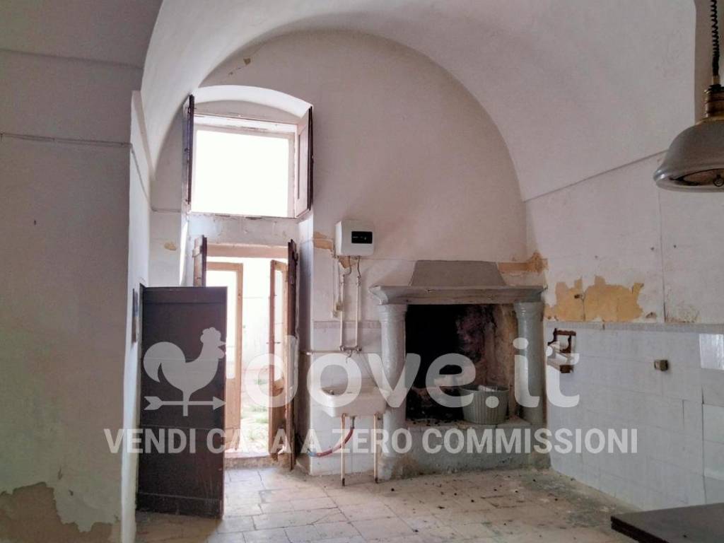 Palazzo / stabile a Francavilla fontana in Via Michele Imperiali, 19 - Foto 5
