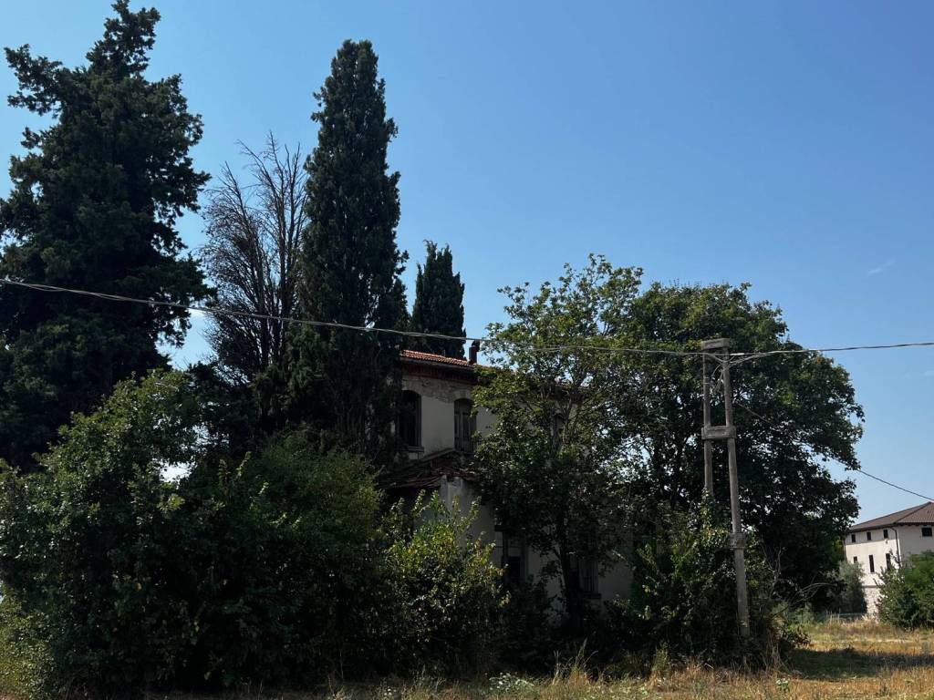 Villa a Assisi in Strada Provinciale di Petrignano di Assisi - Foto 5