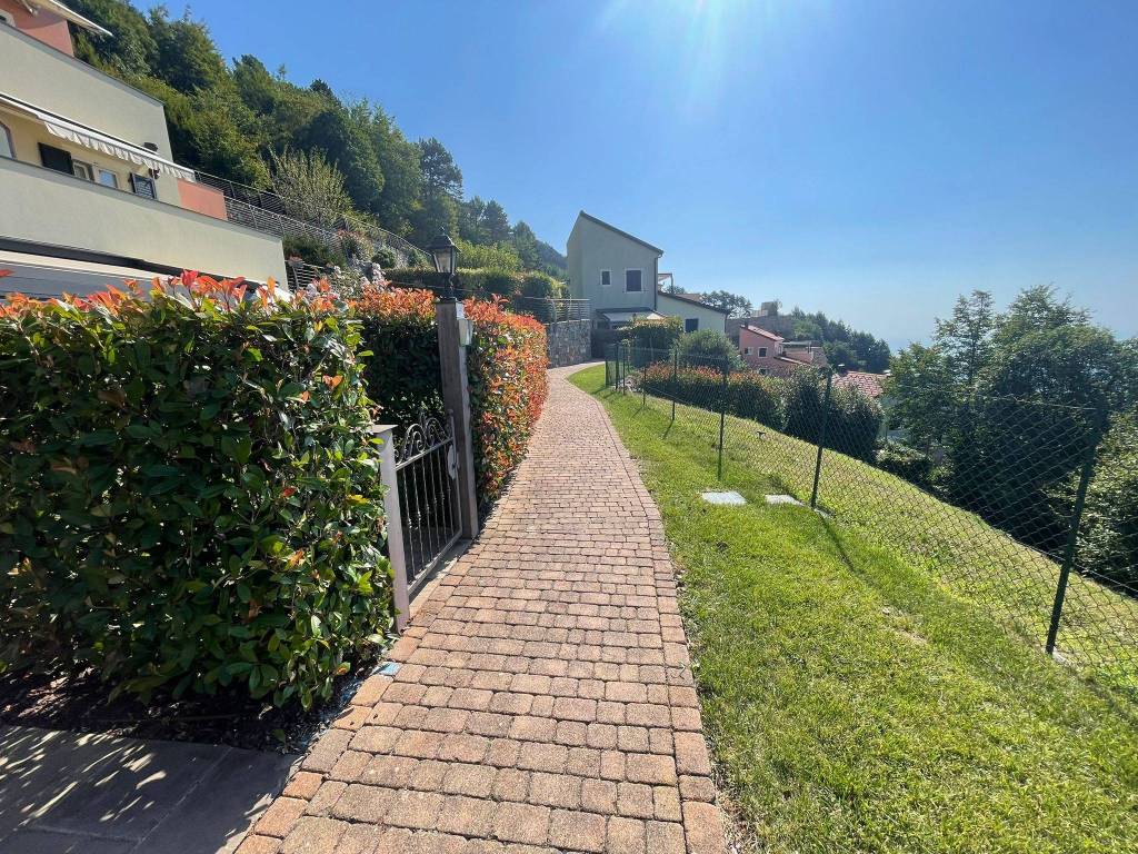 Appartamento a Finale ligure in Via per Gorra - Foto 5
