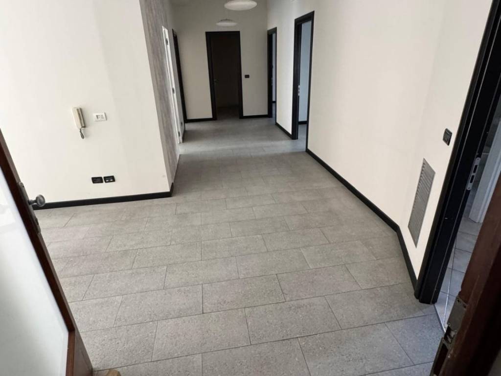 Immobile a Asti in Corso Vittorio Alfieri - Foto 2