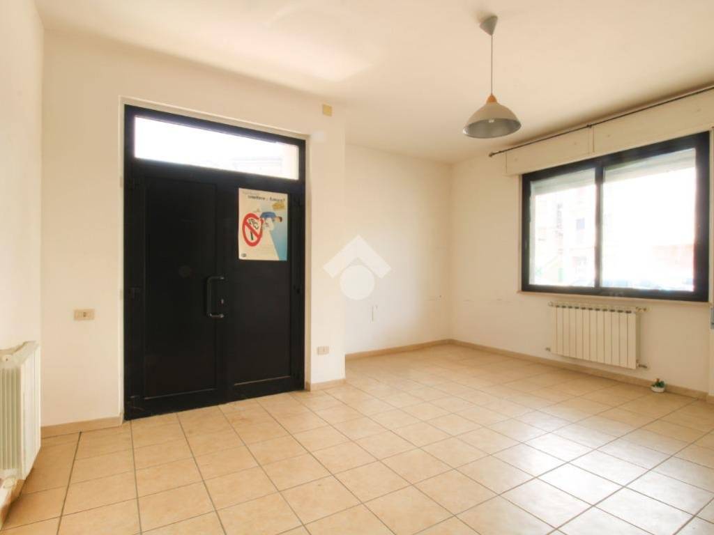 Appartamento a Ortona in P.za della Chiesa, 6 - Foto 3
