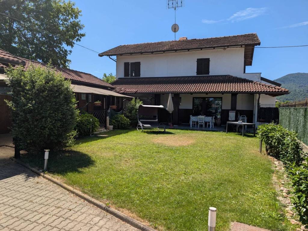 Villa a Bernezzo - Foto 3
