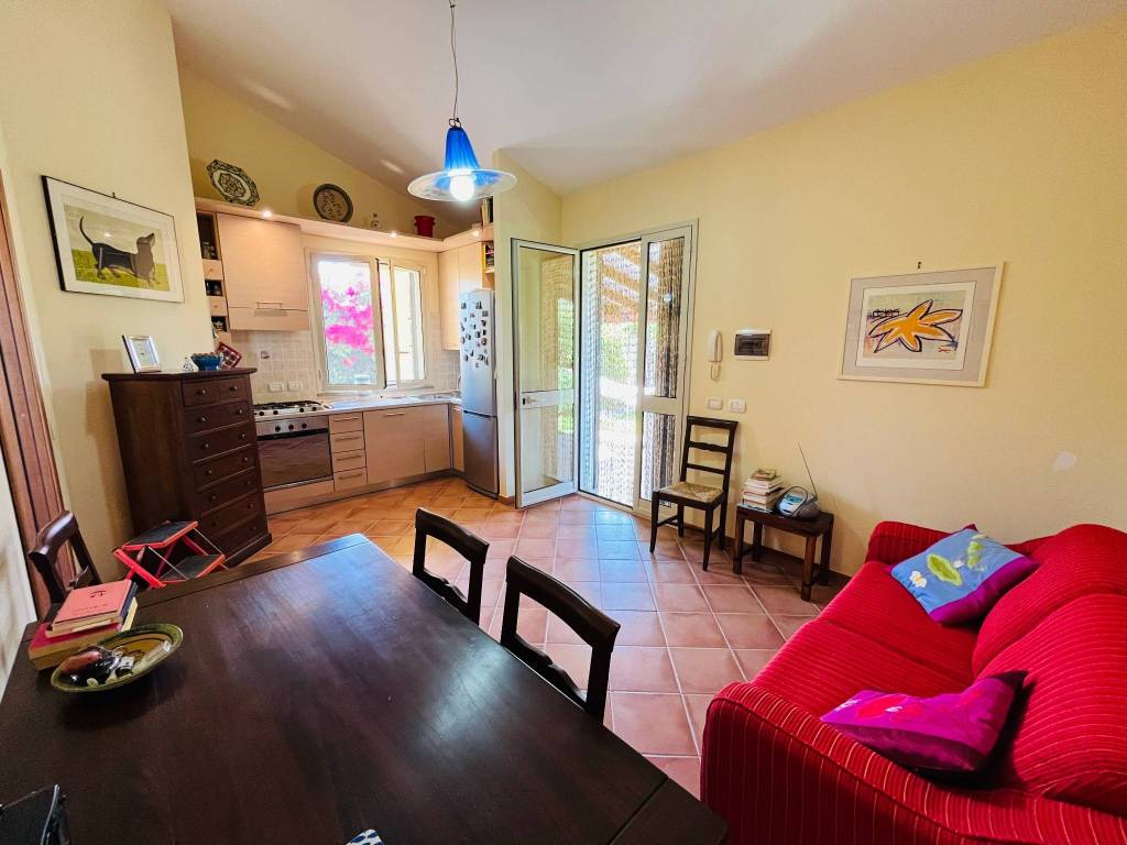 Villa a Campofelice di roccella in Via Camillo Camiliani - Foto 3