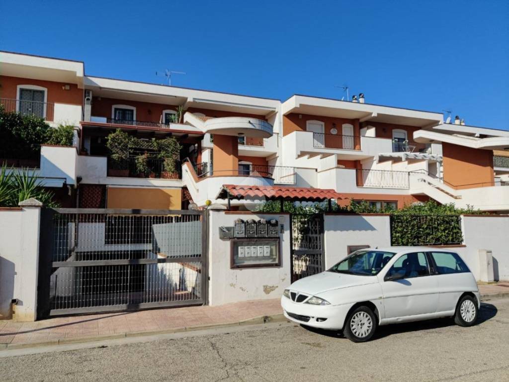 Villa a Margherita di savoia in Via Pietro Mascagni, 35 - Foto 2