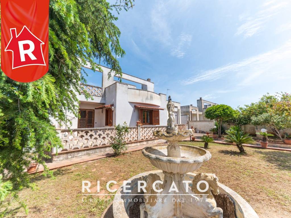 Villa a Lizzanello in Via delle Mimose, 42 - Foto 2