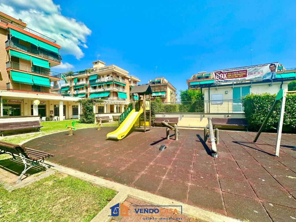 Appartamento a Borghetto santo spirito in Via Giardini - Foto 5