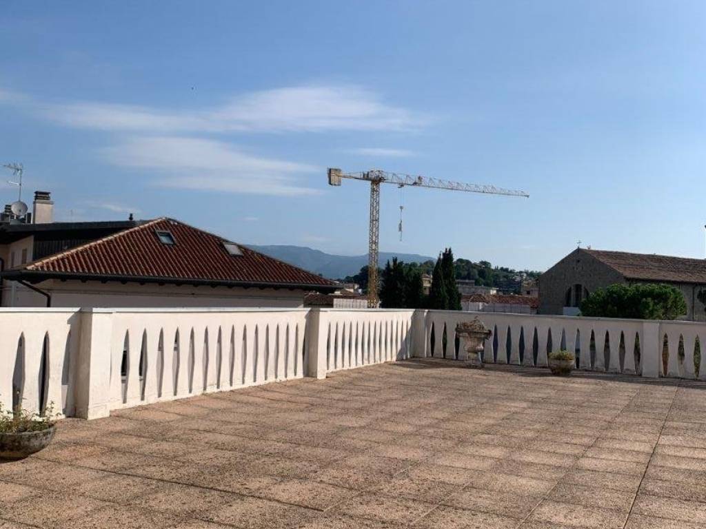 Appartamento a Conegliano in Via Giuseppe Verdi, 17 - Foto 2