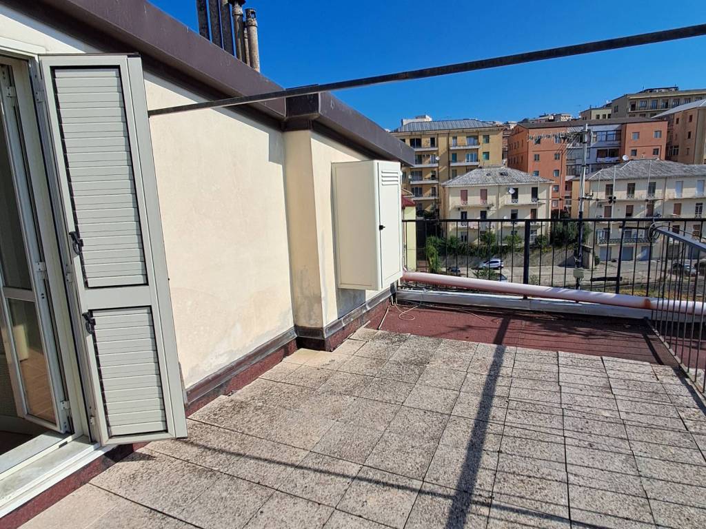 Attico / mansarda a Catanzaro in Via Francesco Crispi - Foto 5