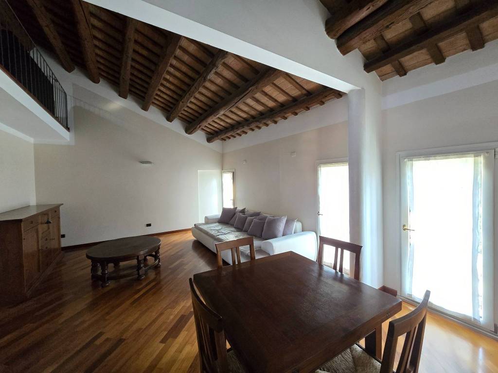 Appartamento a Ferrara in Corso Porta Mare - Foto 4