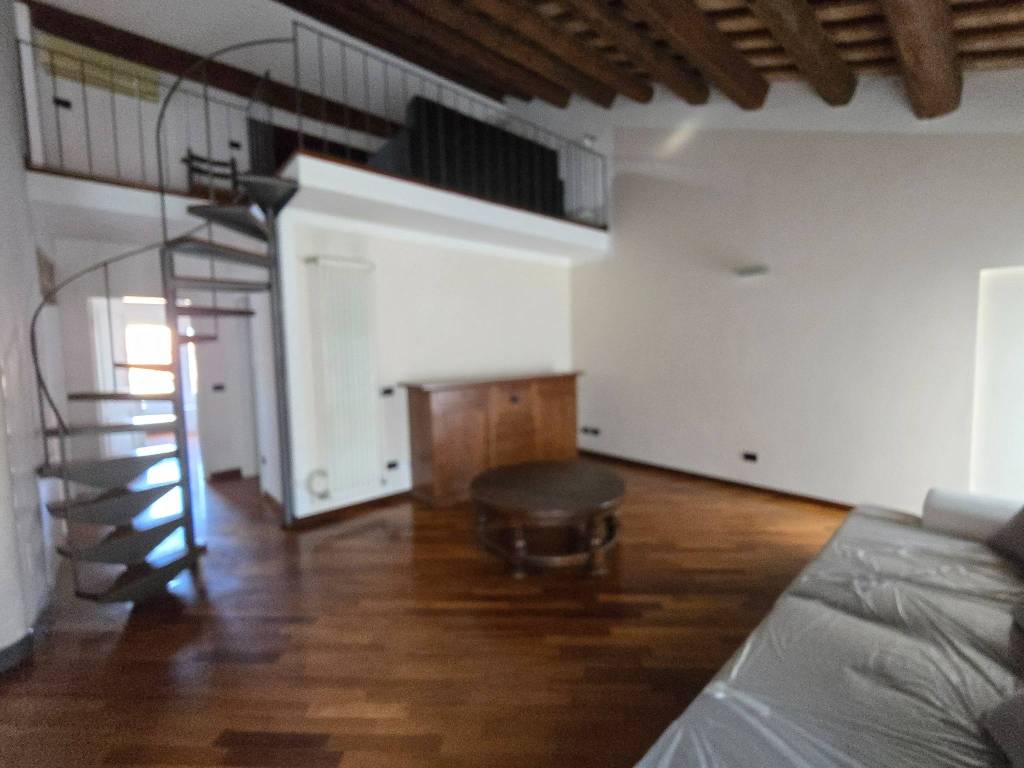 Appartamento a Ferrara in Corso Porta Mare - Foto 5