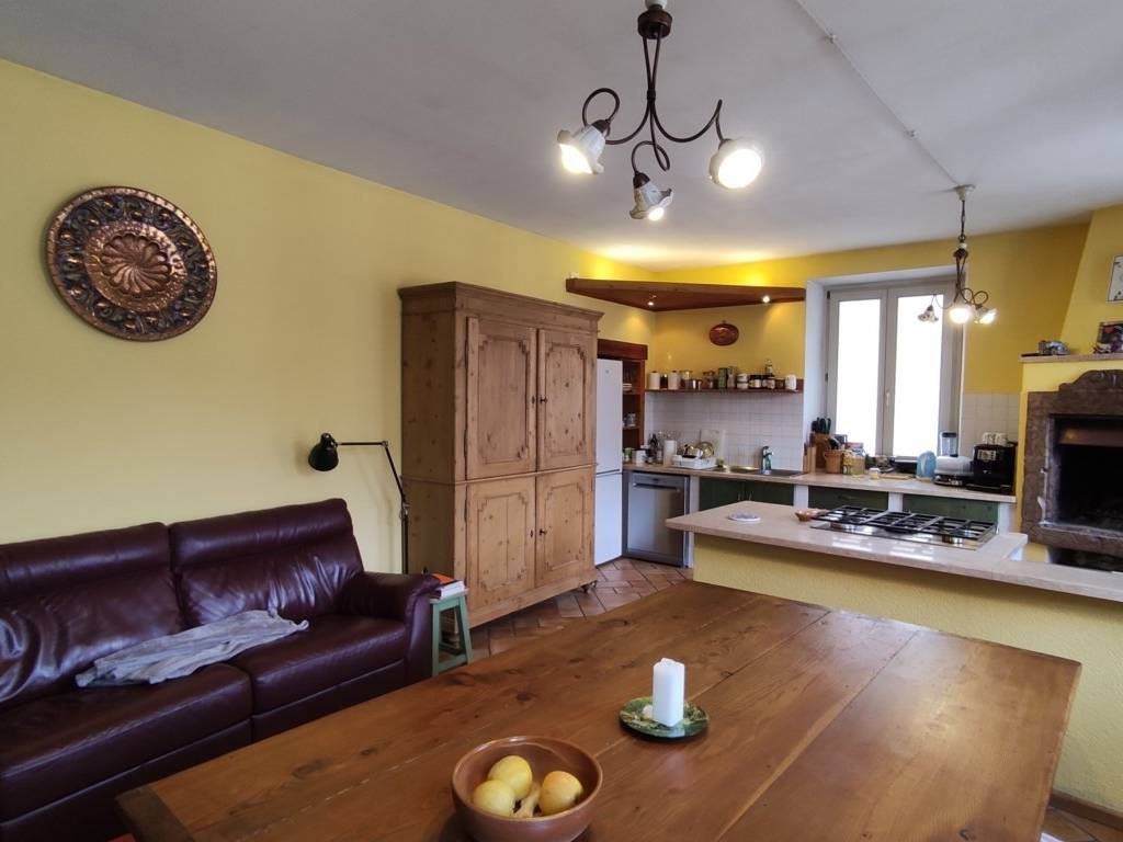 Appartamento a Madruzzo in Via Bordesino, 5 - Foto 2