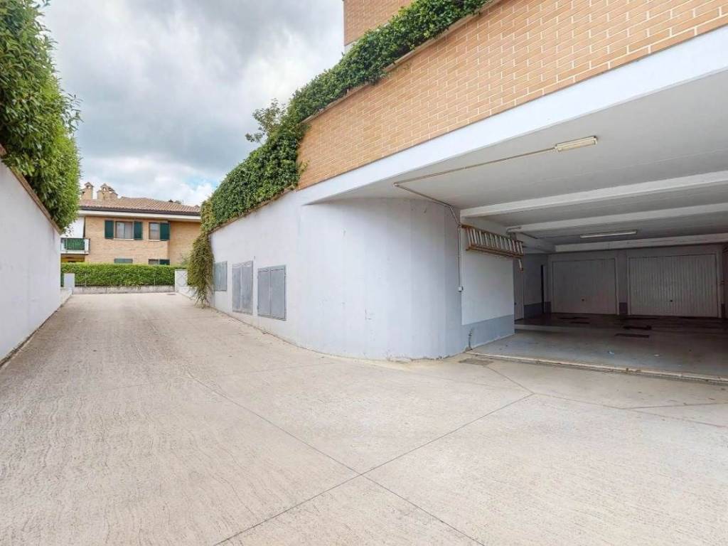 Appartamento a Todi in Vocabolo San Rocco Basso - Foto 4