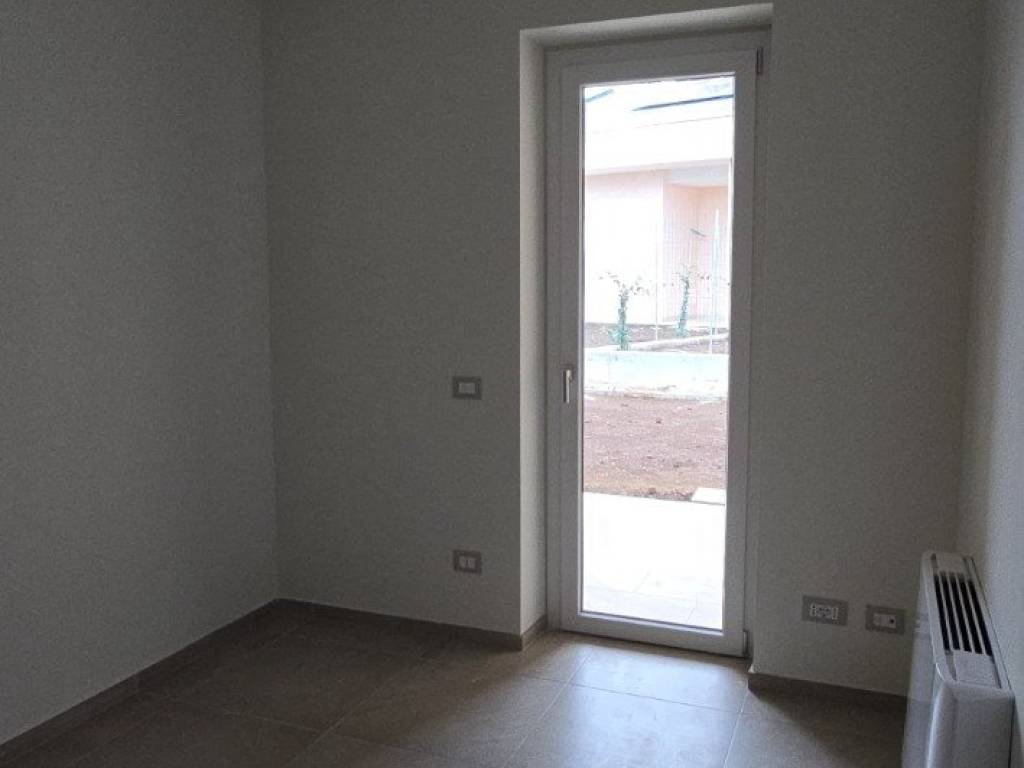 Villa a Aprilia in Via Nettunense, 25 - Foto 4
